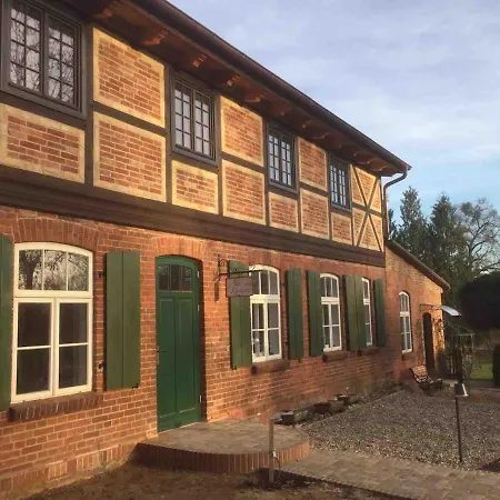 Alte Kuesterei Hohen Mistorf, Ganzes Haus *